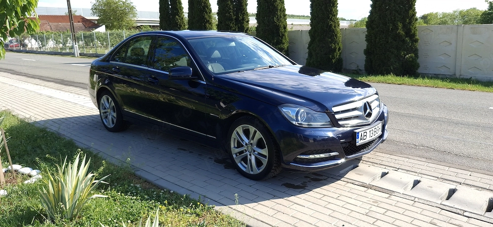 MB C-klass C180 CDI  2.2 120 CAI  2014   proprietar   atent intretinut  ambreiaj nou 