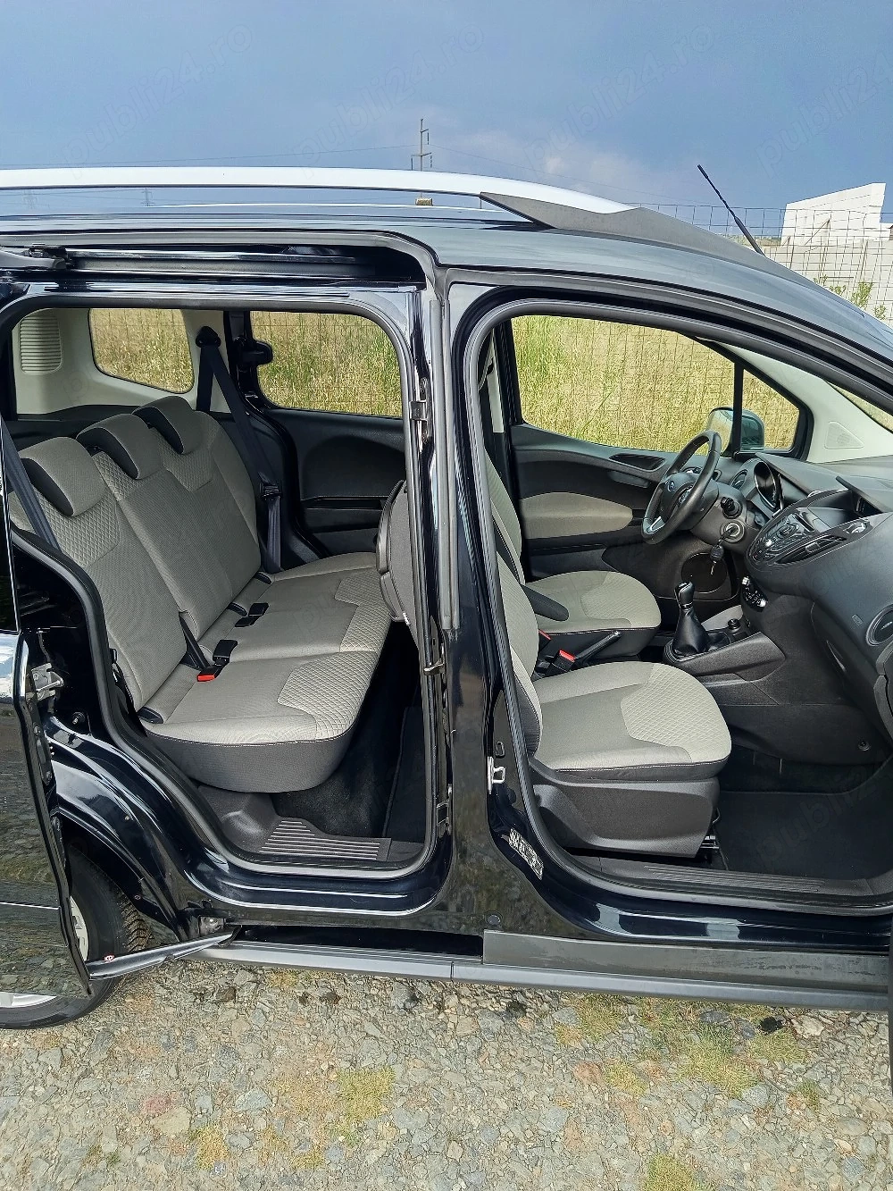 Ford Tourneo Courier  Connect 
