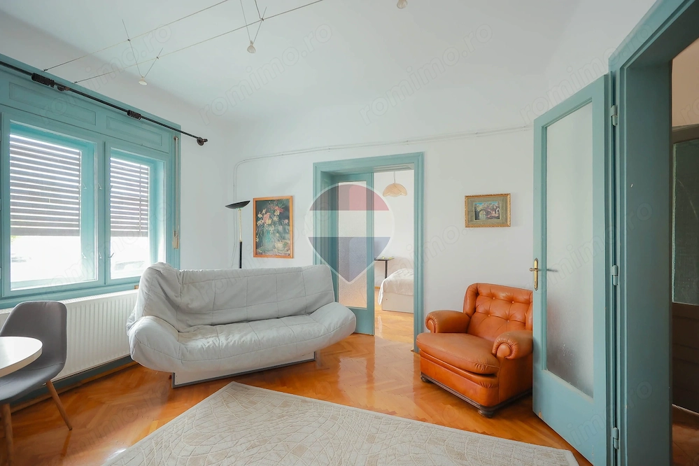 Casă cu teren 360 mp, central, zona Bd. Dacia, Canonicilor, vânzare