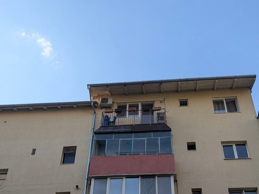 Apartament cu 2 camere de vanzare 