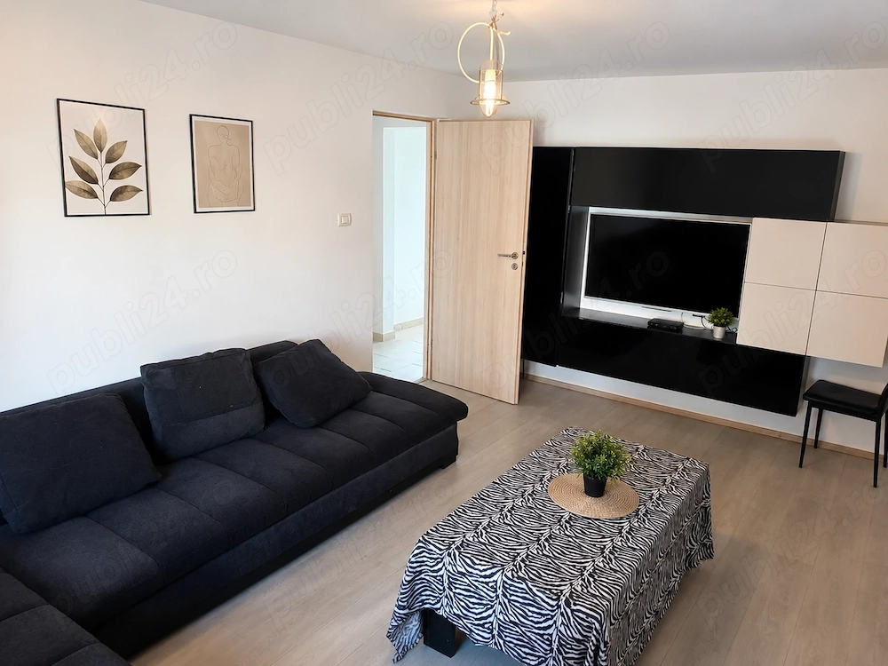Apartament 3 camere, 2 băi   de închiriat în Timișoara 550 euro