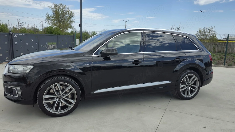 Audi Q7 e-tron  - an 2016