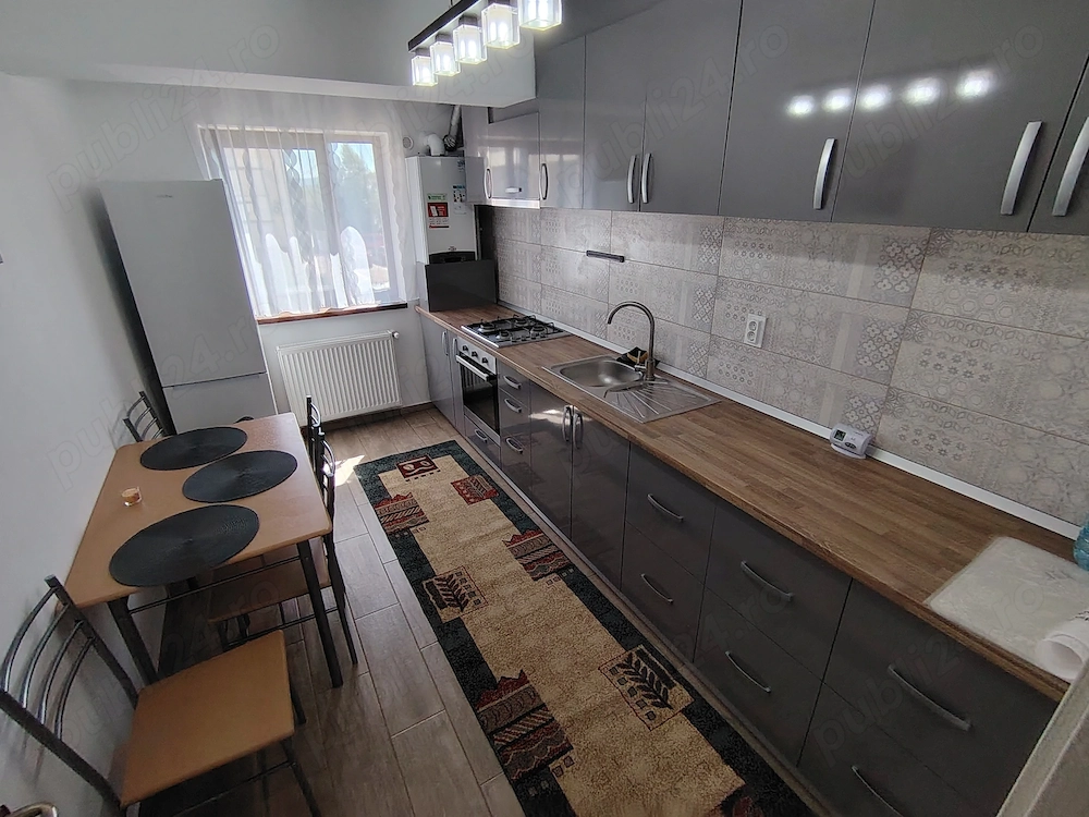 Apartament 3 camere CUG - str Pepinierei