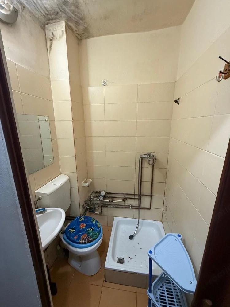 Garsoniera de inchiriat in zona Calea Buziasului