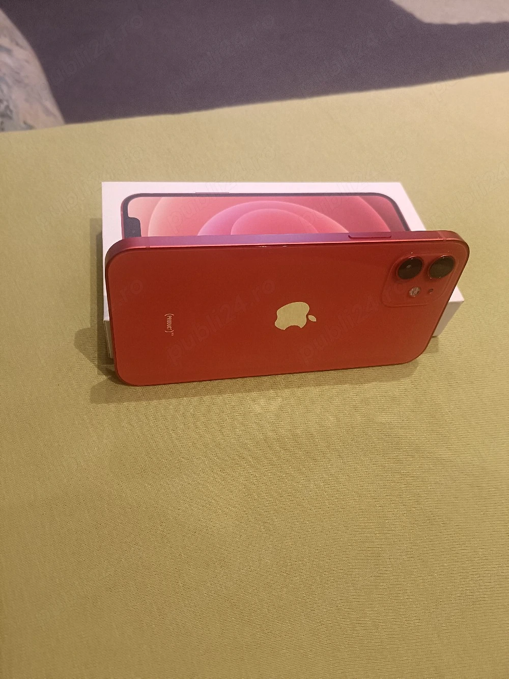 iPhone 12 Rosu impecabi la cutie