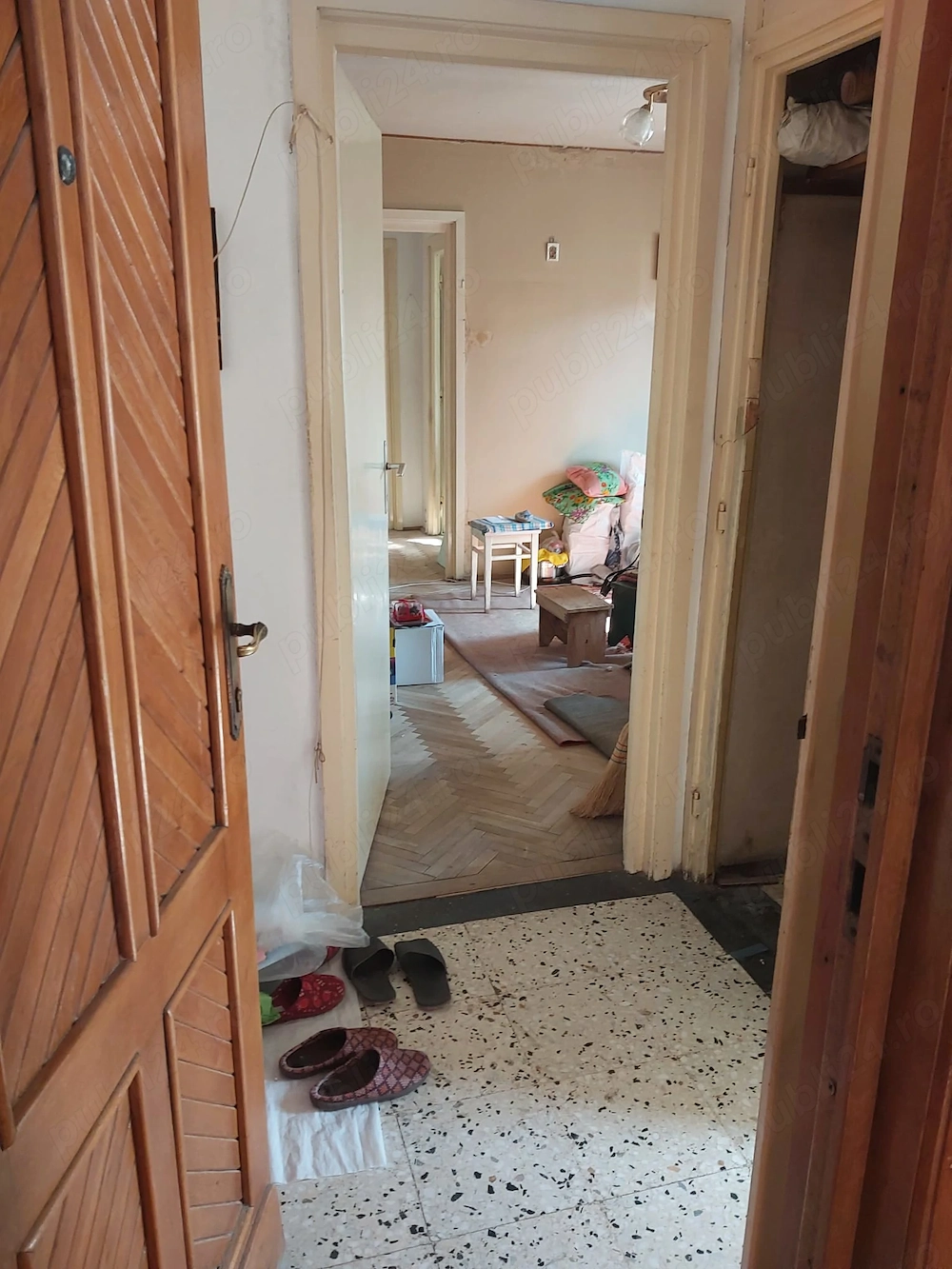 apartament etaj 2