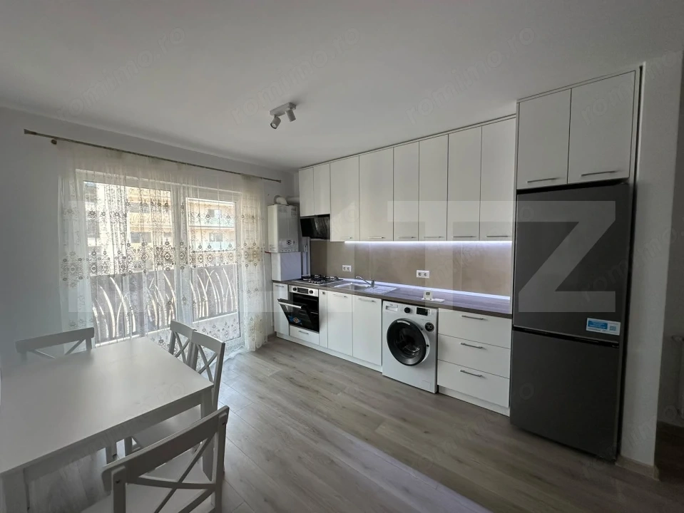 Apartament 2 camere, parcare, 60 mp, zona Independentei
