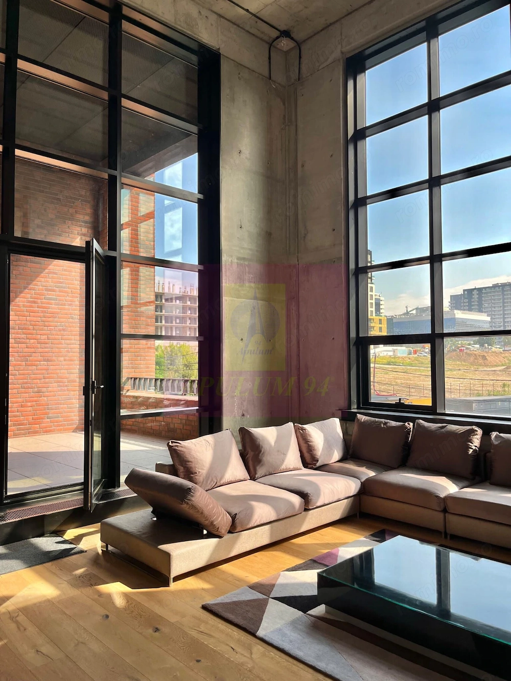 Loft exclusivist de închiriat | 4 camere | 213,6 mp utili + terasă 29,