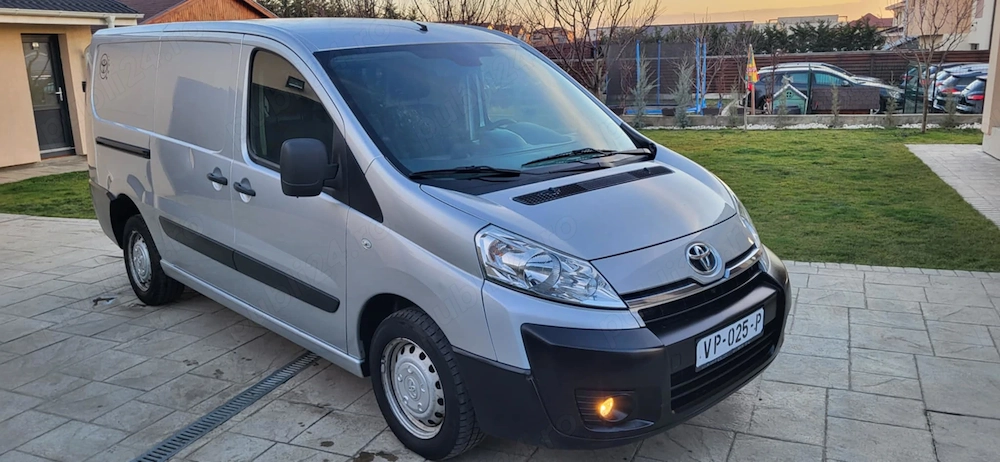 Toyota Proace Model Extra Lung
