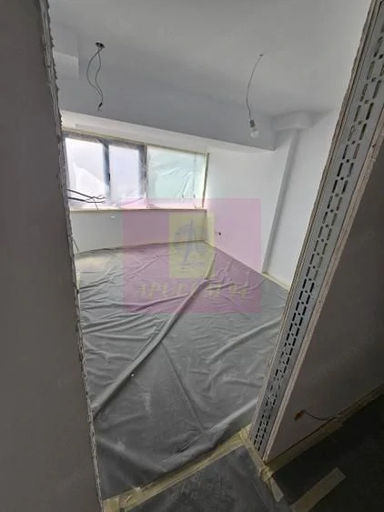 Apartament 3 camere, Bulevardul Unirii, etaj 6