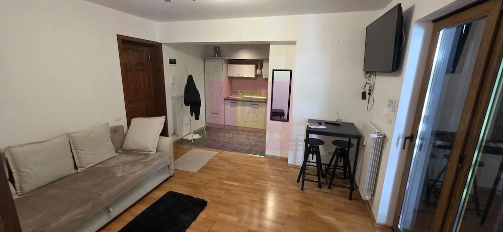 Apartament cu 2 camere de vanzare in Sinaia