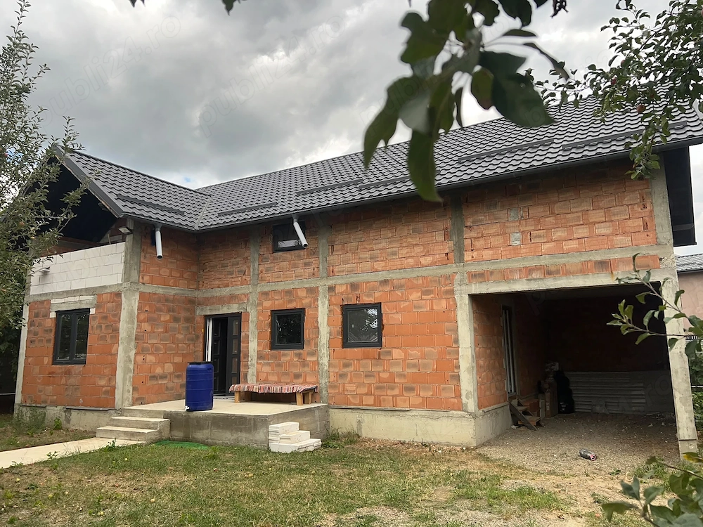 casa de vanzare, constructie noua 270mp + 500mp teren, zona aerodrom pascani