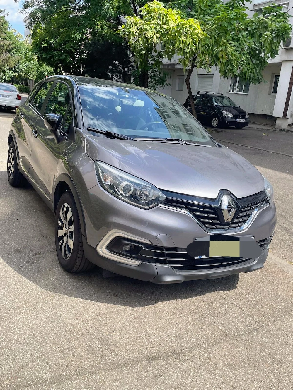 Vand Renault Captur 1,5 cDi, luna noiembrie 2018,90CP,CV-manuala,5locuri,5usi,Euro6