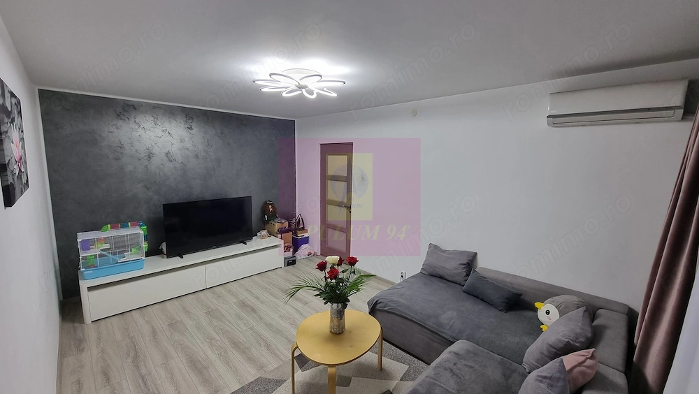 Apartament 3 camere 3/4 -Piata Resita