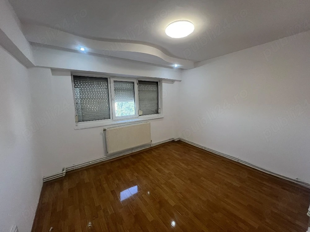 Vând apartament 2 camere confort 1,decomandat