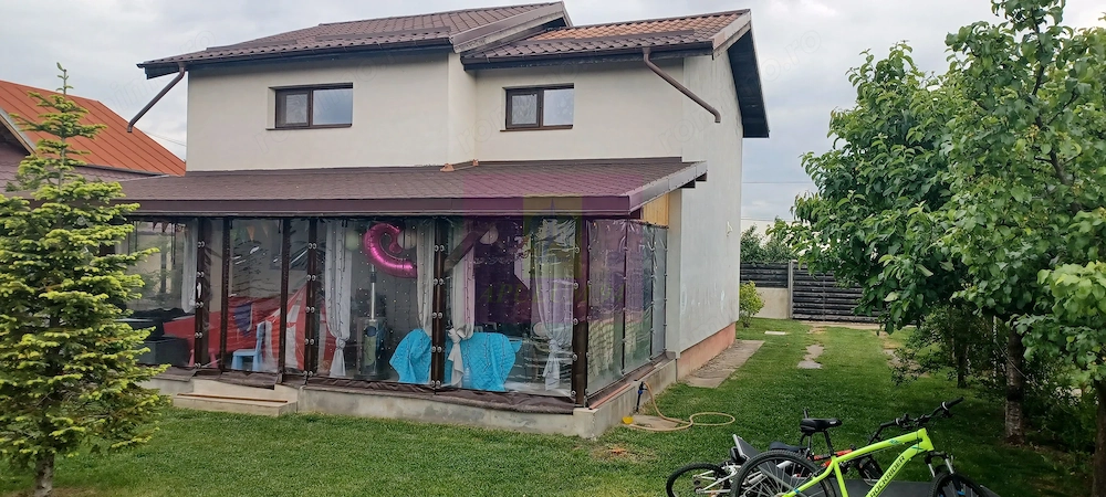 Săbăreni, casă 2011, P+M 4 camere + dependințe, curte 500 mp