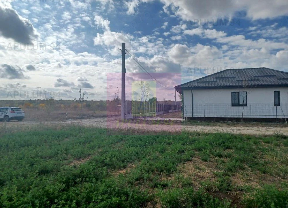 Gulia, teren intravilan curti-constructii, 516 mp, utilități aproape