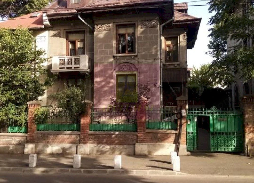 Apartament Elegant in Vilă zona Gradina Botanica-Splaiul Independenței