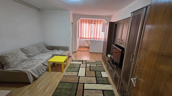 Garsoniera de închiriat