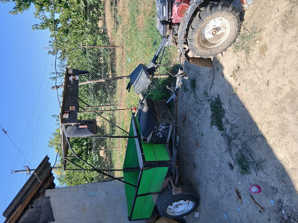 Moto sapa si remorca