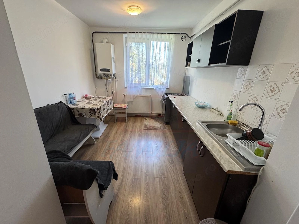 50.000 euro, APARTAMENT 2 camere semidecomandat, Micro 19