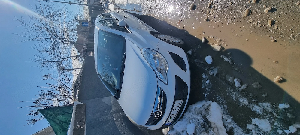 Opel corsa 12 benzina