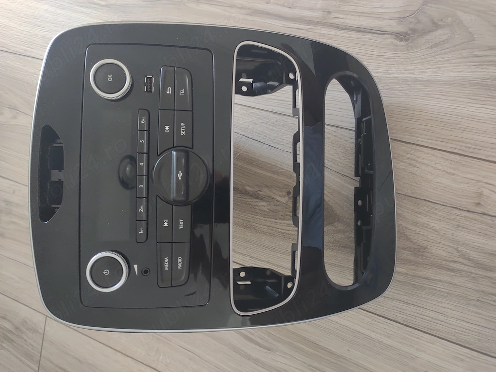 Radio + ramă Clio IV 2019