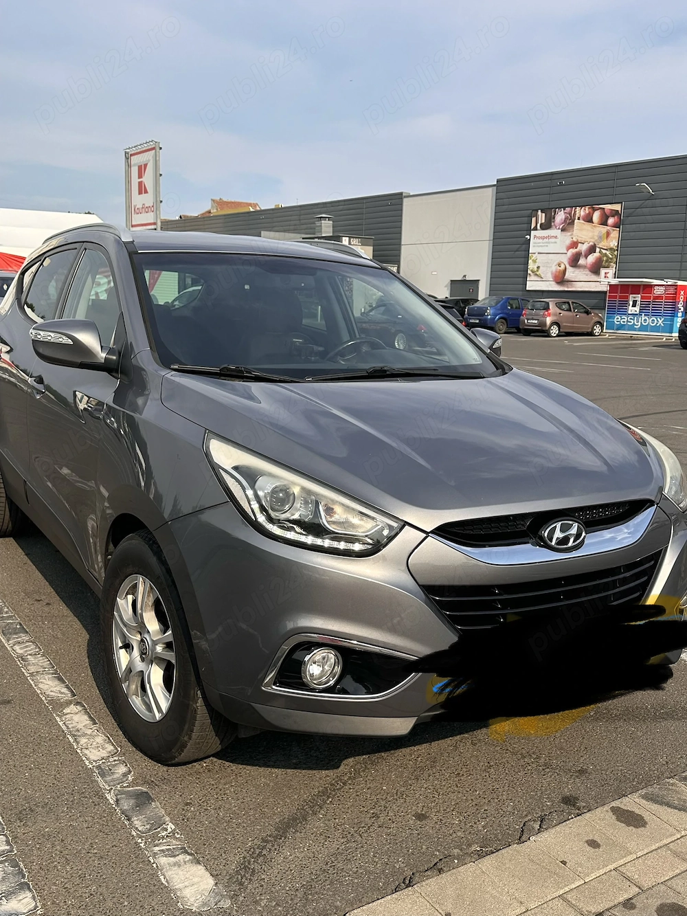 Vând Hyundai ix35