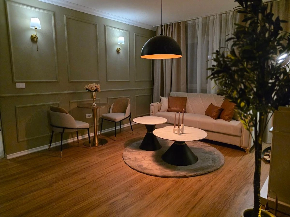 Apartament cu 3 camere MOBILAT MODERN etajul 3 zona Bulevardul Cetatii 