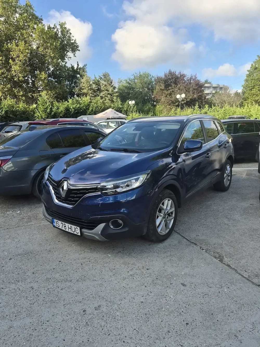 Vănd Kadjar 4x4 2017 E6, diesel  131 cp.,proprietar, acte la zi  itp 2028 pret 9700 E , 