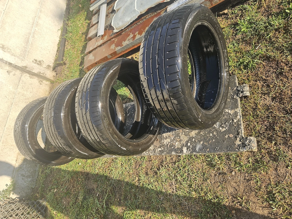 Vând set 4 anvelope de vară Hankook Ventus S1 evo2, 225/50 r17
