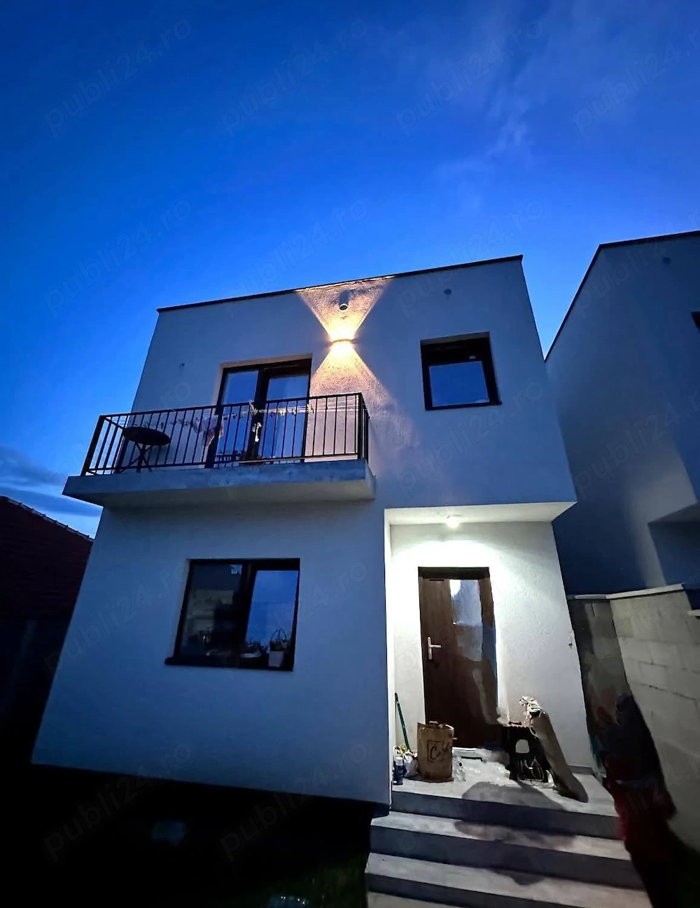 Casa individuala de vanzare 