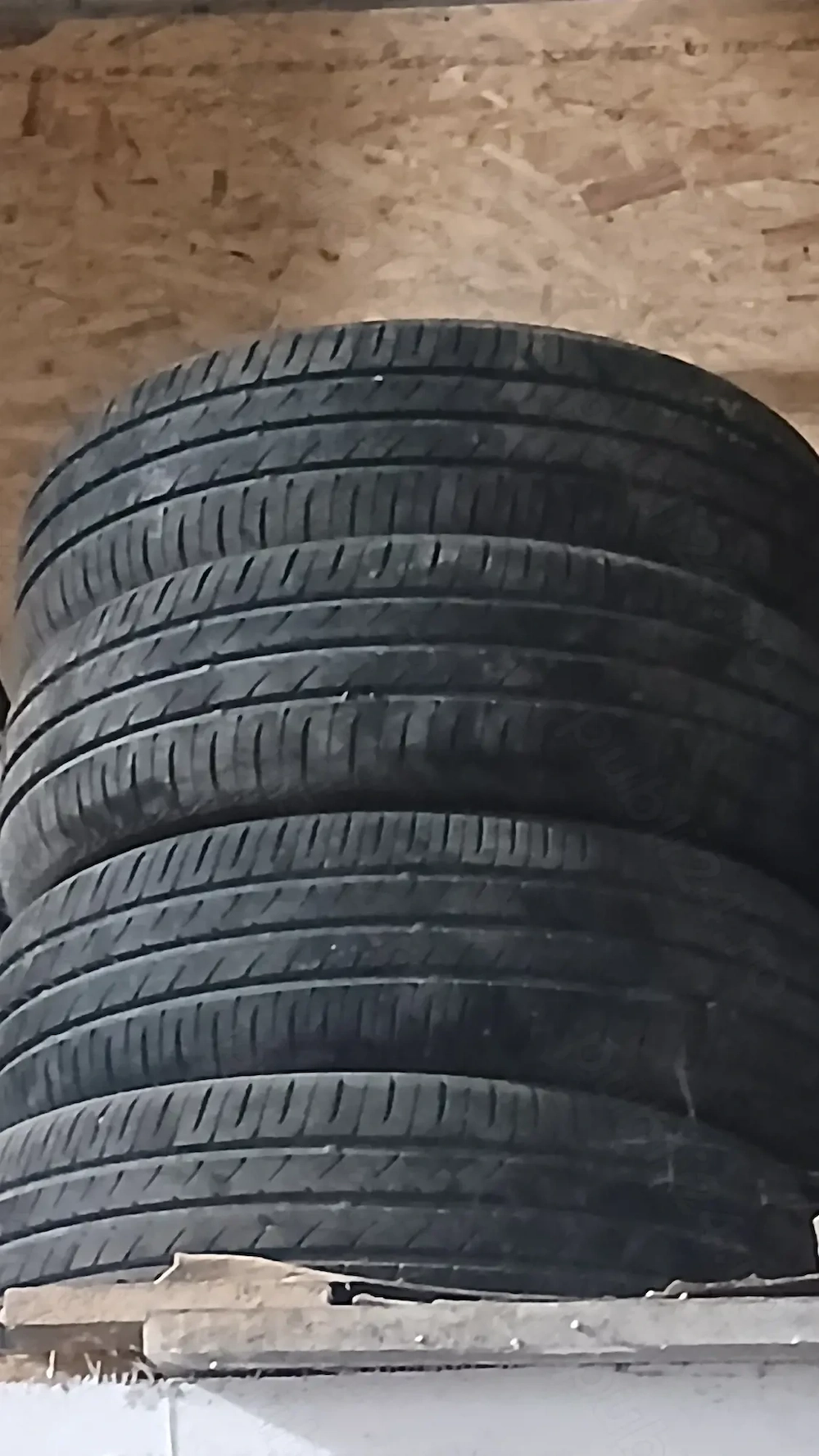 Anvelope vara 225 50 17 si 185 65 15 Bune