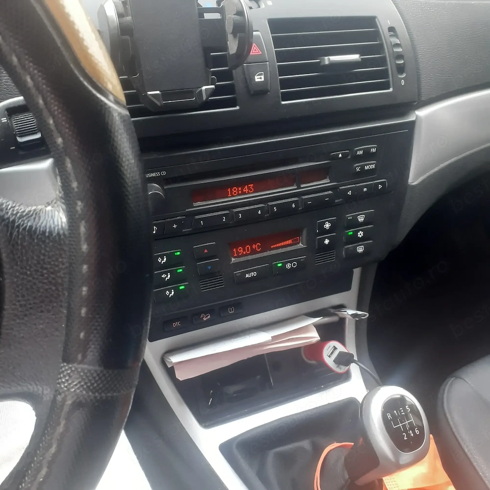 Vind BMW-X3  2008    4 4