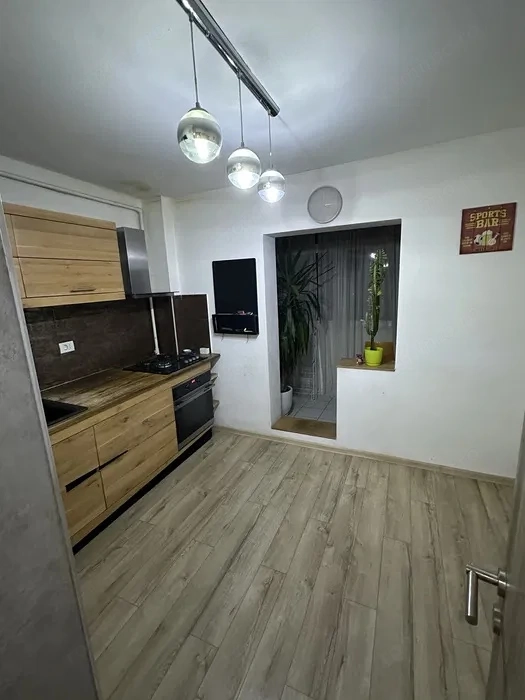 Apartament 3 camere de închiriat – cartierul Eremia, Pitești