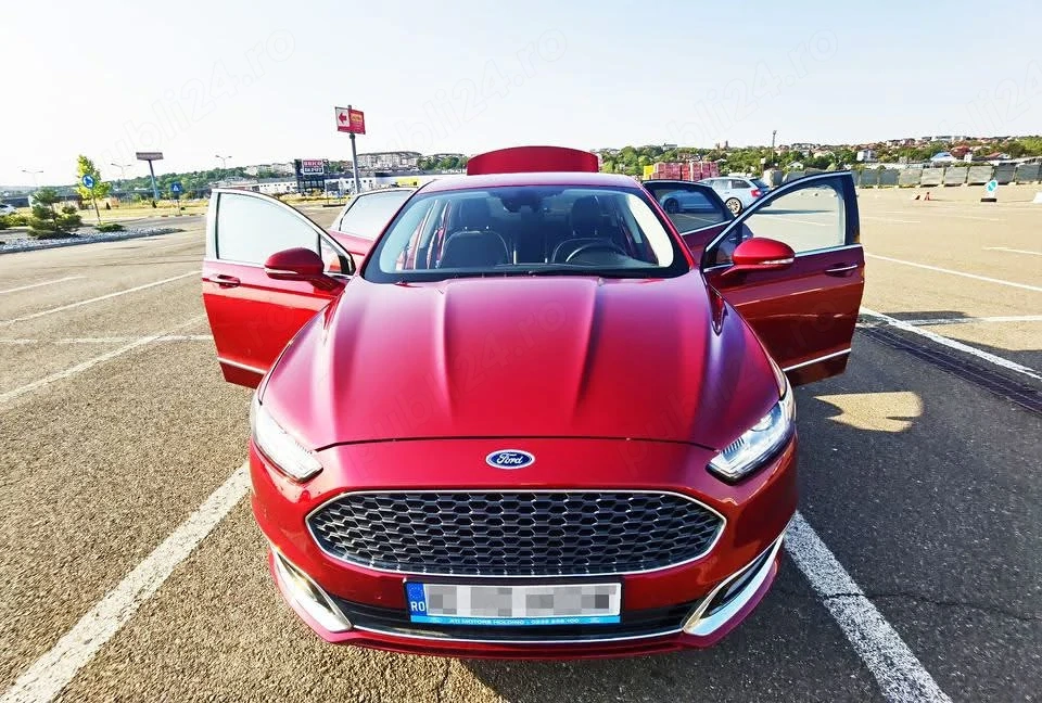 Vand Ford mondeo Vignale Hibrid