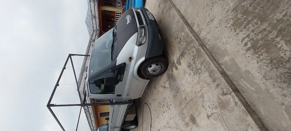 Vând Ford Transit 