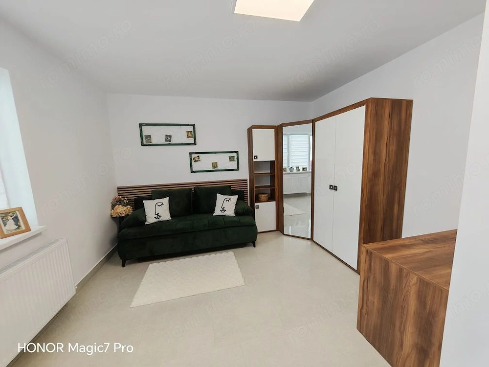 Măgurele-Rahova-Garsoniera impecabila-Parcare-Prima inchiriere-420EUR