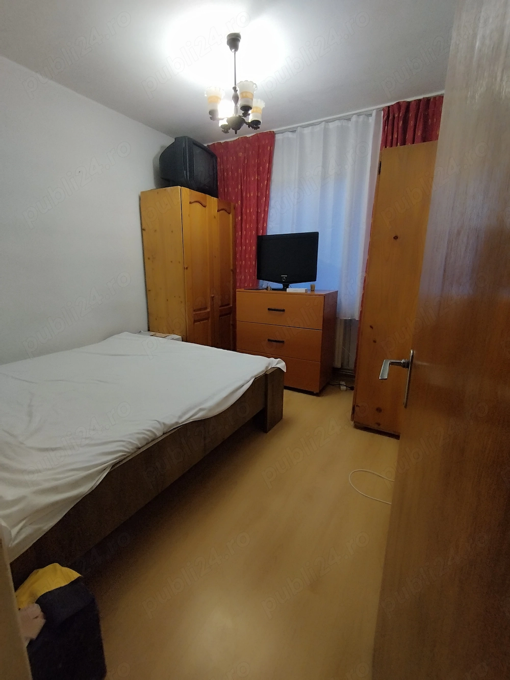 Apartament 3 camere Tractorul Brasov
