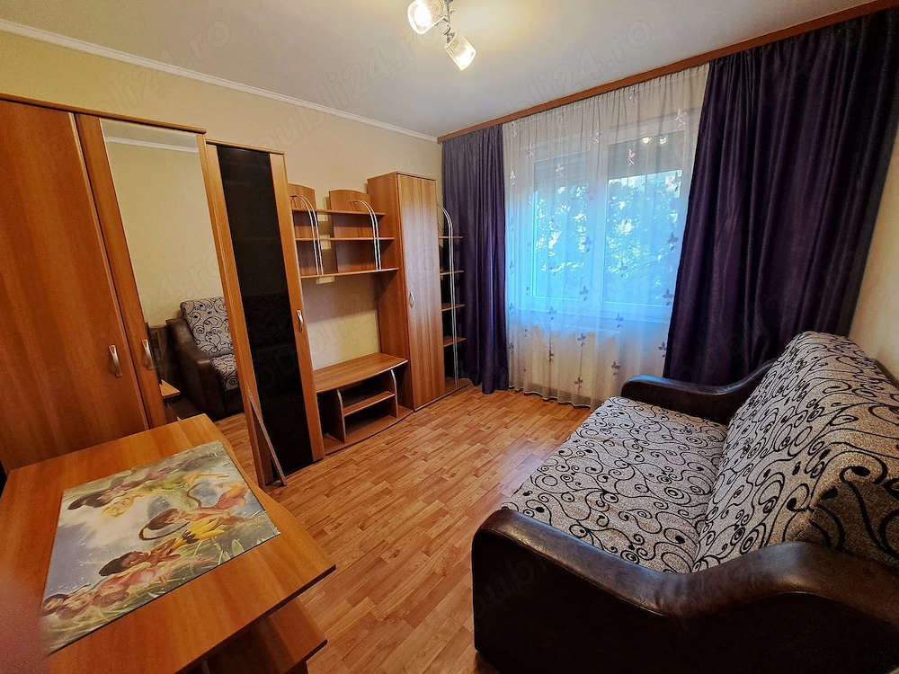 Inchiriez apartament 2 camere decomandat Rogerius