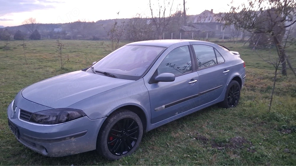Dezmembrez Renault Laguna 2 1.9dci