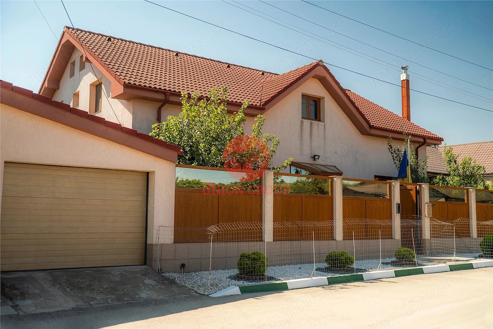 Casa Extraordinara  #238;n Lazu. Spatiu, Calitate  #537;i Confort la Superlativ