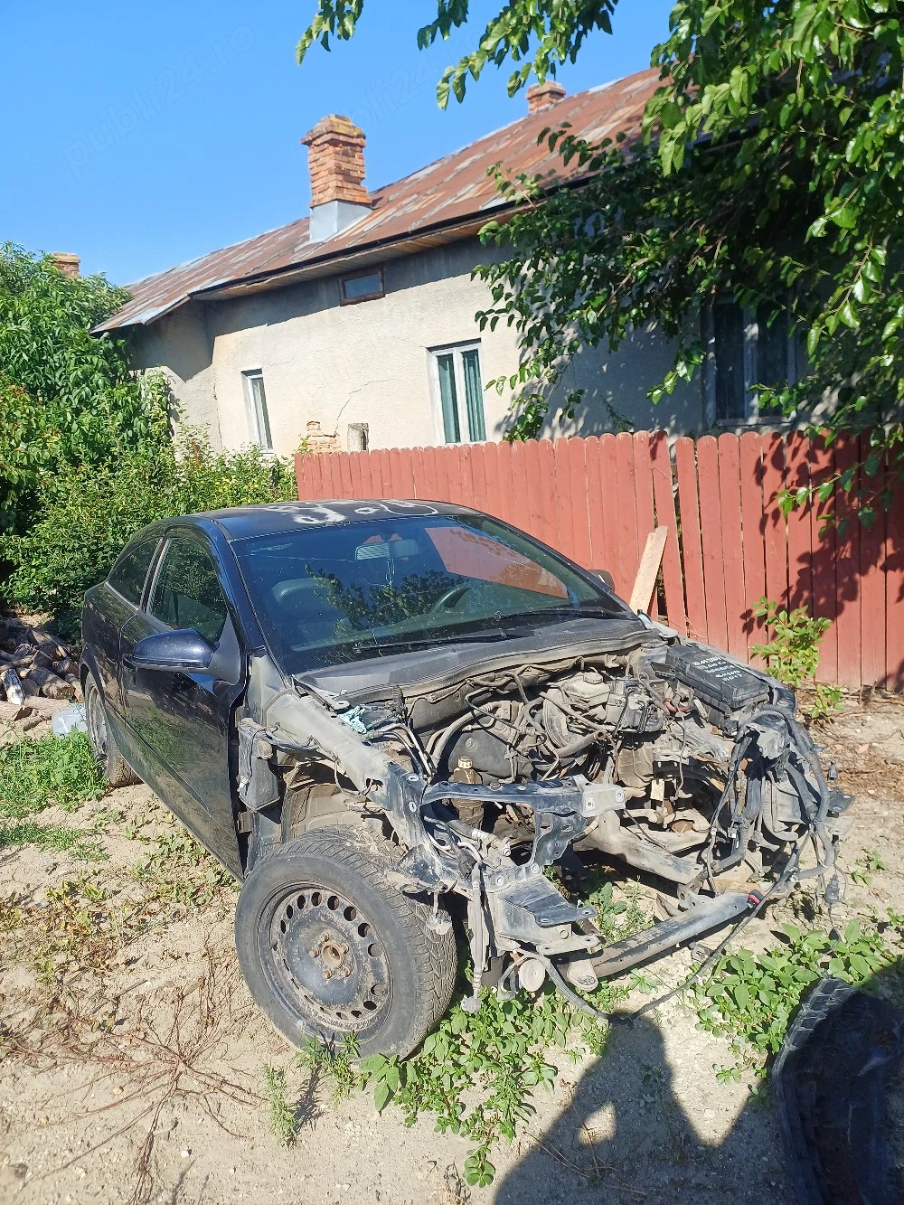 Dezmembrez opel astra h gtc 2.0 benzina cod motor z20lel