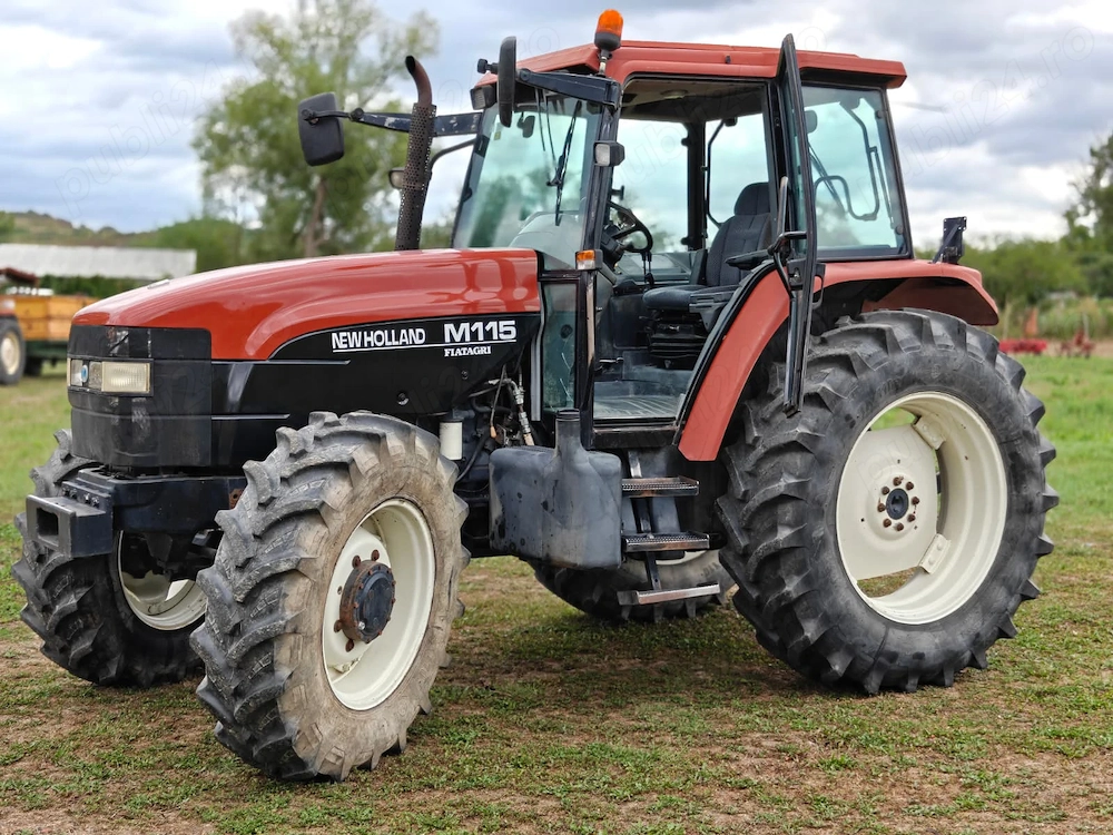 Tractor New Holland M115