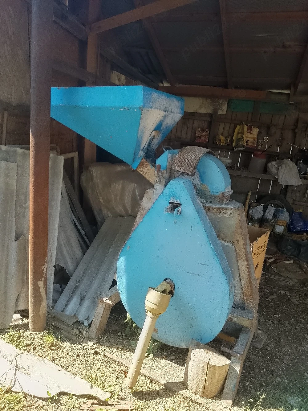 Vand plug si moara,