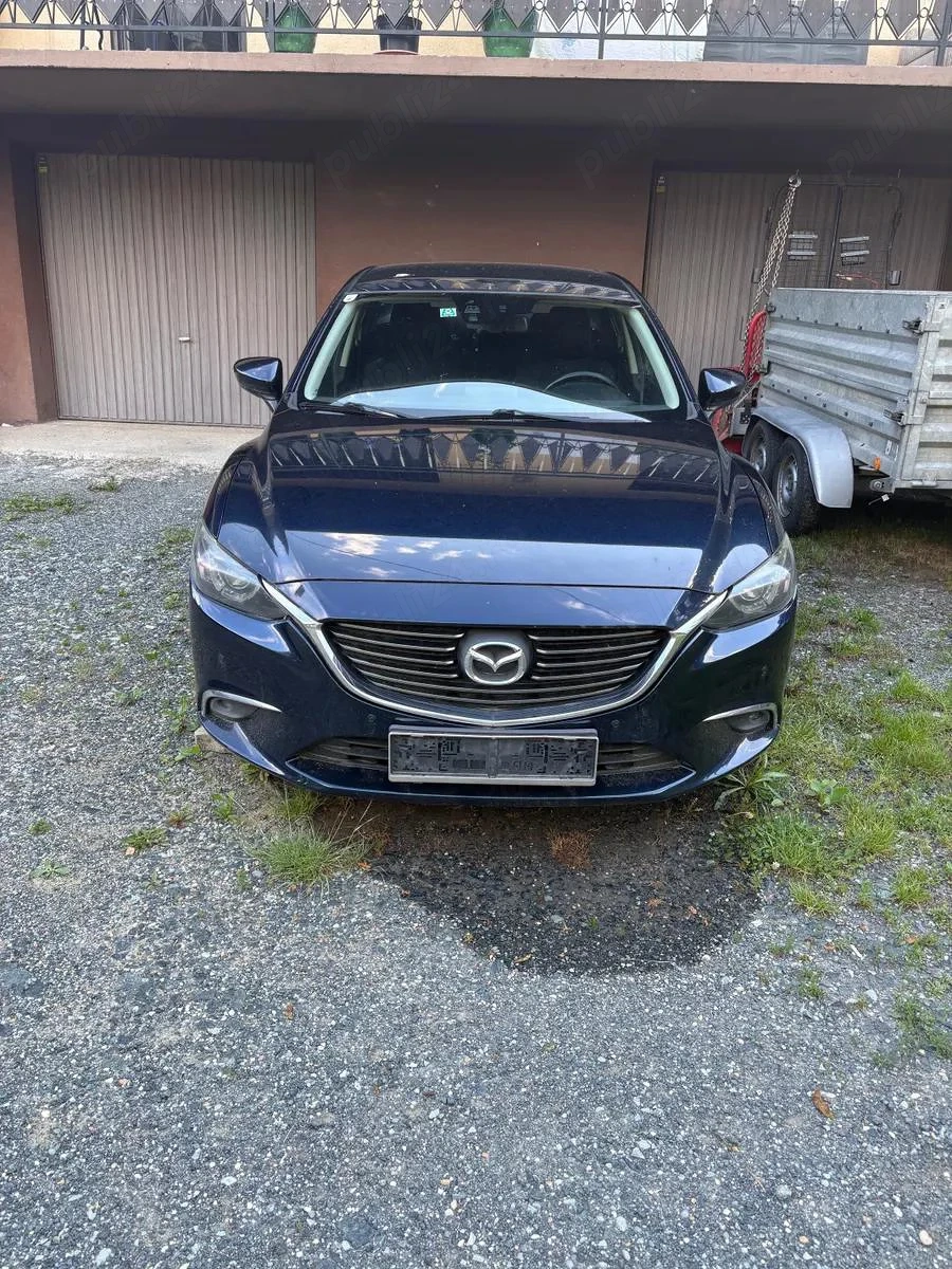 Mazda 6, an fabricație 2015, motor 2.2 Diesel 150 CP, 240.000 km.