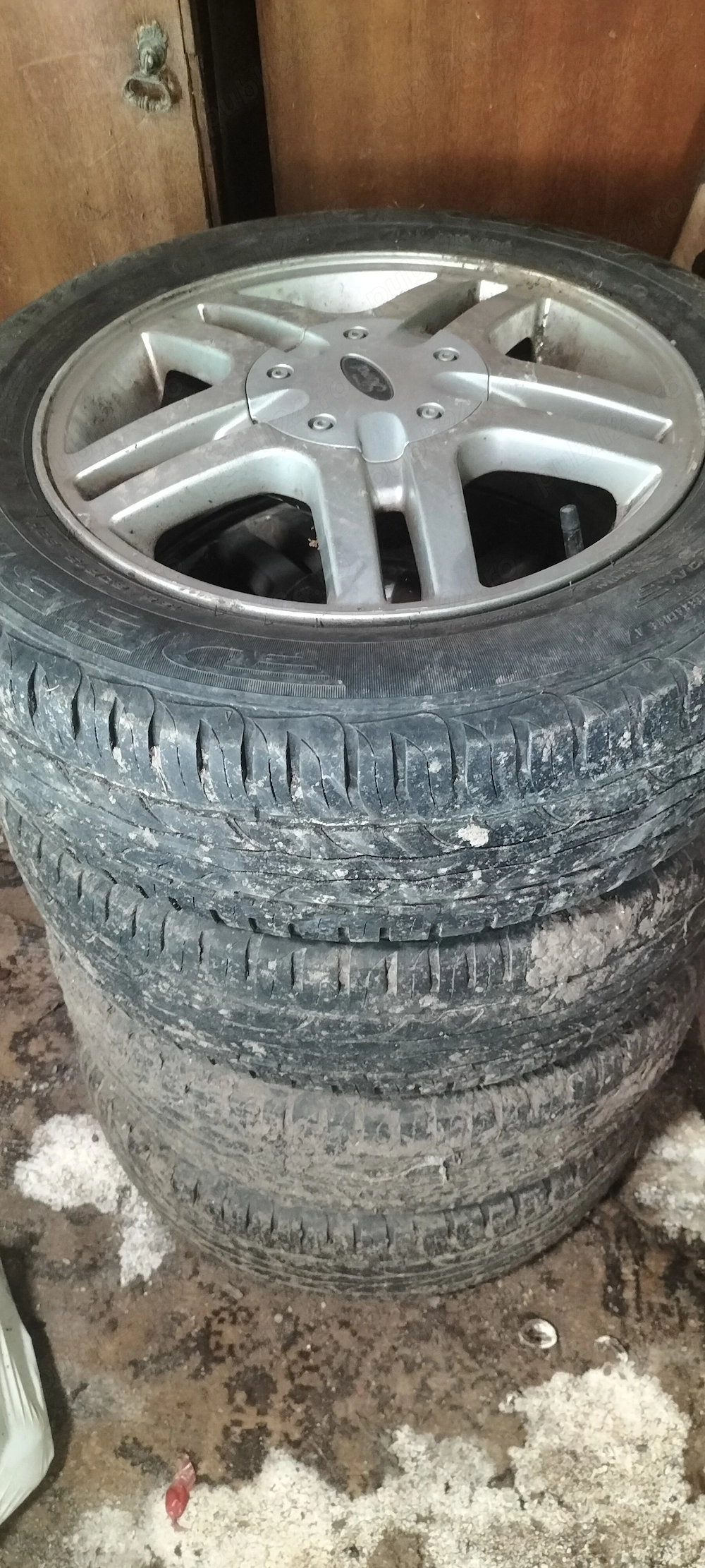 genti aliaj cu cauciucuri Ford focus