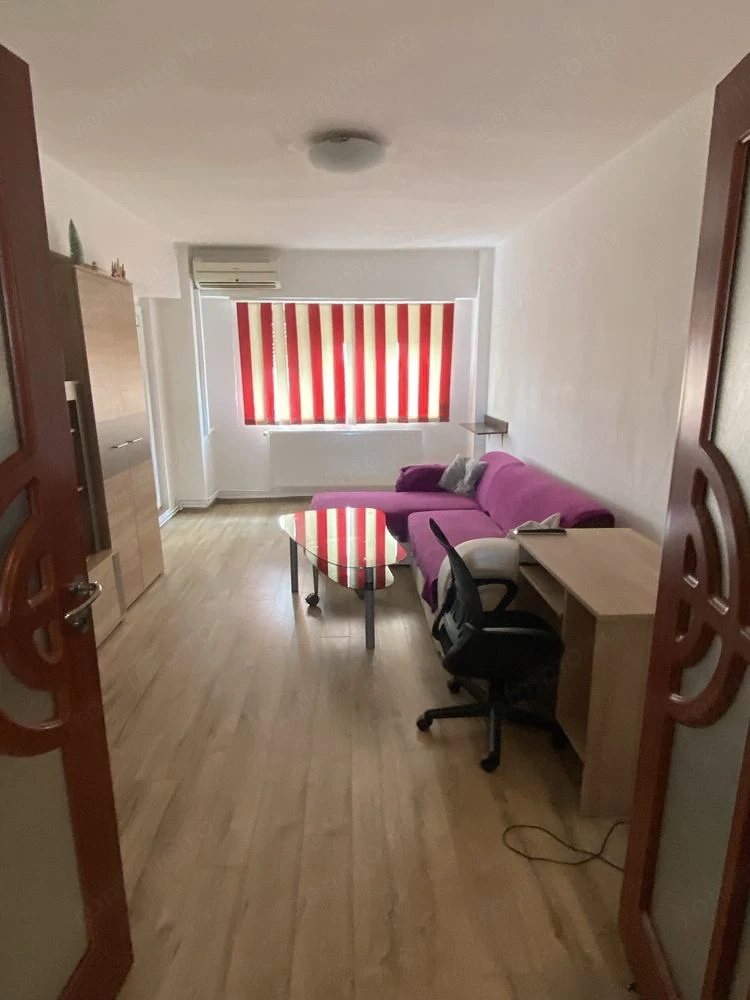 Apartament 4 camere de inchiriat Calea Sagului 
