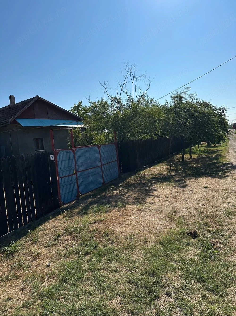 Casa de vanzare