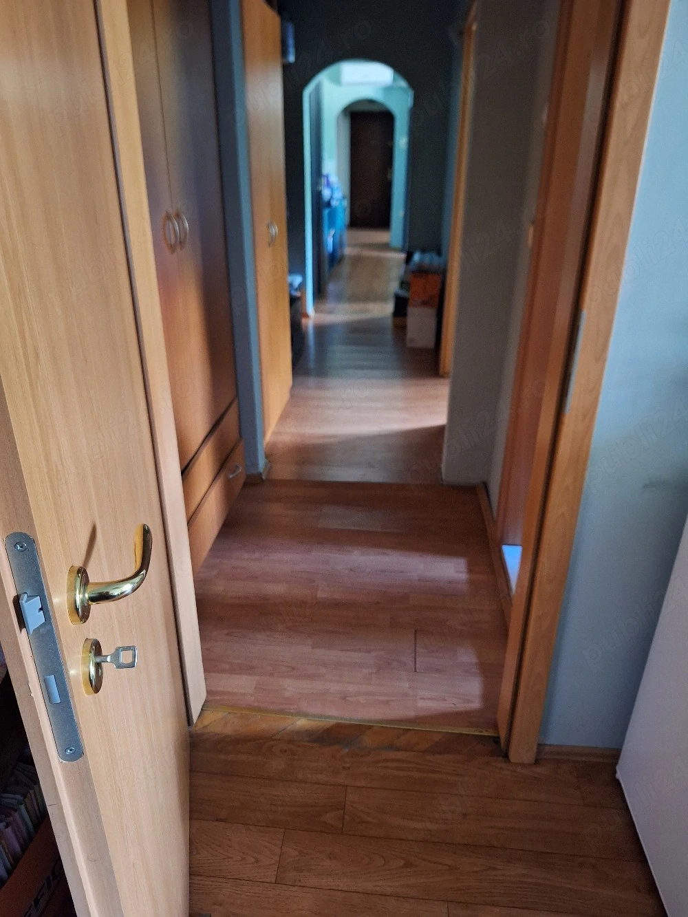 Iulius Mall,Calea Aradului,apt 3 camere,parter inalt,120.000 euro